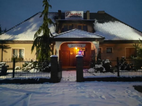 Dworek Zawadzkich, Kruszyn